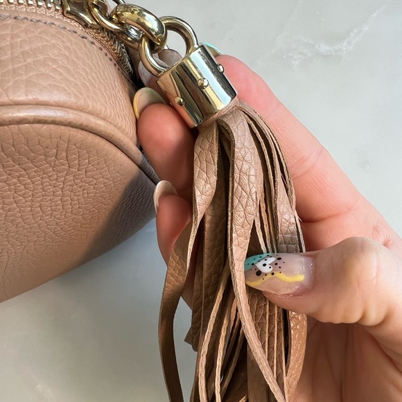 *SOLD* Gucci Soho Disco Bag Camelia - Picture 13 of 16